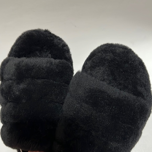 UGG Disco Slide Fur Sandals - Picture 9 of 14